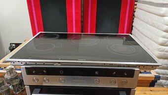 Vestavná trouba+ sklokeramická varná deska SIEMENS - 6