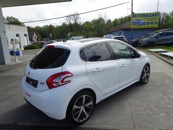 Peugeot 208 1,6 e-HDi - 6