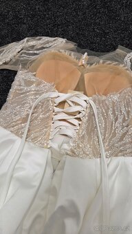 Svatební šaty (velikost L) - 6