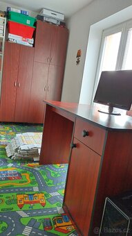Skříně a psací stůl - 6