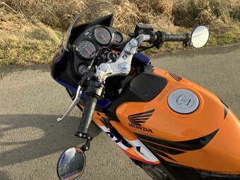Honda CBR 125 R - 6