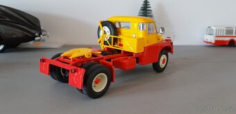 Model Tatra Praga 1:43 - 6
