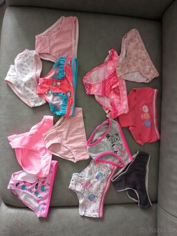 Body, dupačky, trička, kalhotky, čepice za celkem 149 Kč - 6