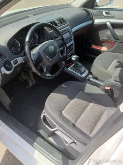 Prodám ŠKODA OCTAVIA COMBI 1.6 TDI rok výroby 2010 - 6