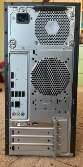 Acer Aspire TC-780 i5 7400/ 8GB RAM / 256 GB SSD / GTX 745 - 6