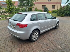 Audi A3 2.0TDI 103kw 2009 253Tkm serviska Alu 17" top sta - 6
