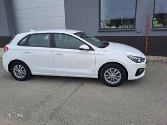 HYUNDAI i30 1.5i-benzin COMFORT r.22 1.majiteli PLNÝSERVIS - 6