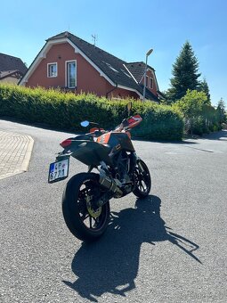 Motorka KTM duke 125 - 6