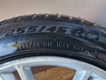 Tesla Y GEMINI R19 - 6