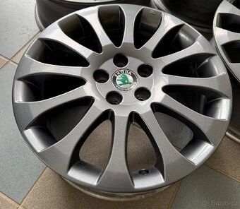 originální alu kola Škoda 16", rozteč šroubů 5x100 - 6