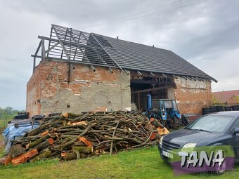 Prodej podílu o velikosti 1/2 - Zemědělská usedlost v Českém - 6