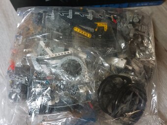 model TECHNIC - BMW M1000RR - 6