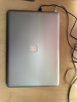 Apple MacBook Pro 17 2009 - 6