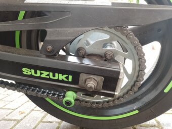 Suzuki SV 650 N - 6