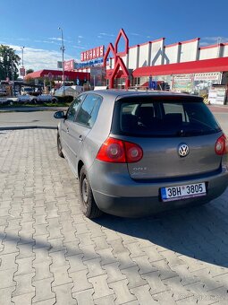 Volkswagen Golf V 1.4 55 kW, rok 2004, na díly nebo k opravě - 6