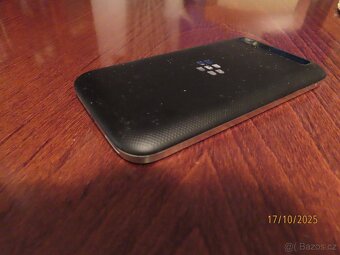 Blackberry Classic - 6