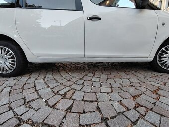 Prodám Škoda Roomster 1.2 benzin - 6