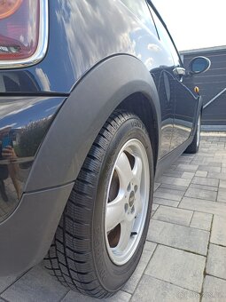 MINI Cooper 1.6i 88kW 2007 bez STK - 6