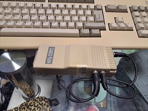 Commodore Amiga 500 CHICKEN LIPS ITEK KLÁVESNICE TOP - 6