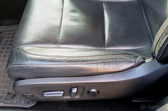 Toyota Highlander Limited Hybrid 210kw - 6