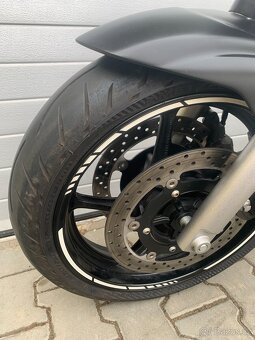 Yamaha XJ6 N - 6