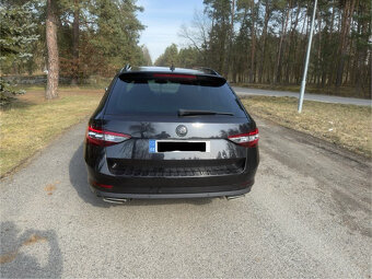 Škoda Superb 2.0 110kw SportLine/ Webasto/Pano - 6