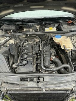 Audi A4, prodej náhradních dílů - 6
