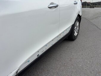 Hyundai ix35 2.0 CRDi 135 kW, automat, panoramatická střecha - 6