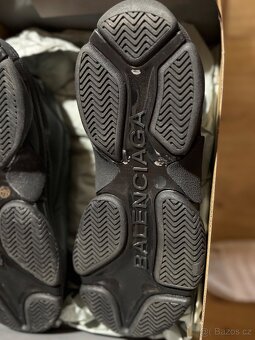 BALENCIAGA Černé tenisky TRIPLE S 44 - 6