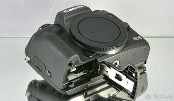 Canon EOS M5 APS-CFull HDVWIFI/NFC 10600 Exp. - 6