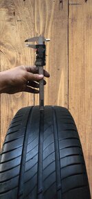 235/60/17C Michelin - letní - pošlu na dobírku - 6