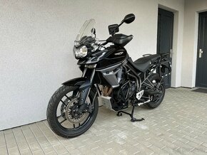 Triumph Tiger 800 XRX - 6