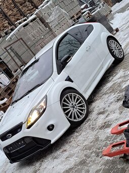 Ford Focus RS, 2.5 benzin, 2009, 224 kW - 6
