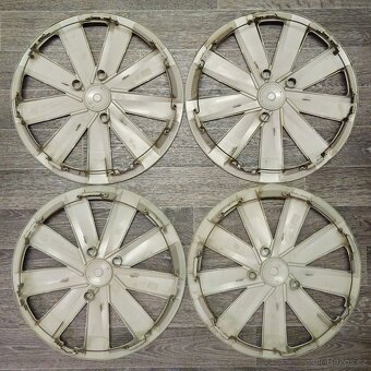 Prodám kryty kol Volkswagen r16 B102 - 6