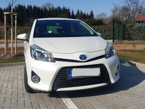 Toyota Yaris 1,5 hybrid (nízký nájezd), odpočet DPH - 6