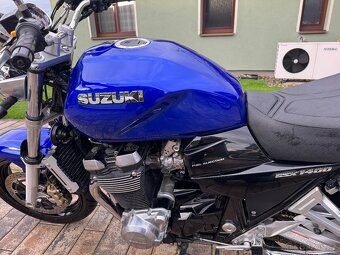 Suzuki GSX 1400 r.v. 2002 - 6