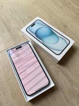 Apple iPhone 15 128GB modrý - 6