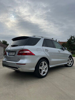 Mercedes-Benz ML 350 Bluetec 4Matic - 6