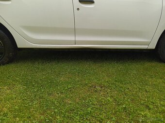 Sandero II 1,2 55kw benzín základní verze 2013 - 6