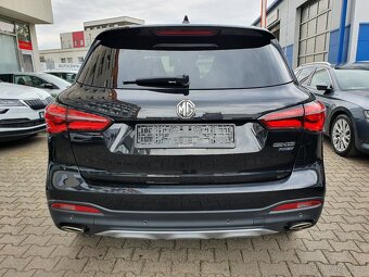 MG EHS PHEV Luxury 1.5 190kW AUT. 88tkm kamera 360° Virtual - 6