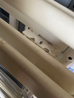 Kovové postele IKEA SVARTA - 6