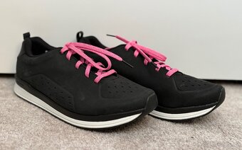 Damska cyklisticka obuv zn.Shimano - vel.40 - 6