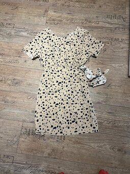 Dámské oblečení - 6