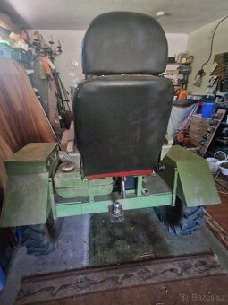 Traktor s vlekem - 6