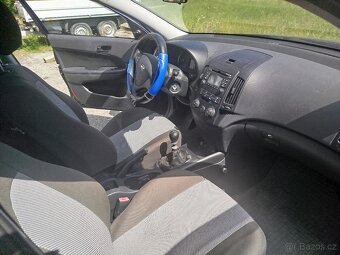 Prodám Hyundai i30 - 6