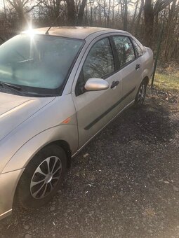 Ford Focus - 6