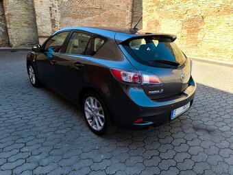 Mazda 3 , 1.6 77kw, r.v: 10/2012, 165000km, hezký stav. - 6