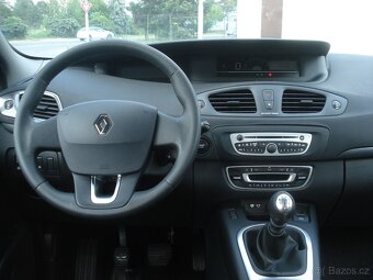 Renault Grand Scénic 1.6 i ČR 1.Majitel - 6