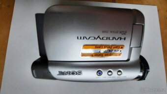 Sony DCR-HC35E na mini DV kazety - 6