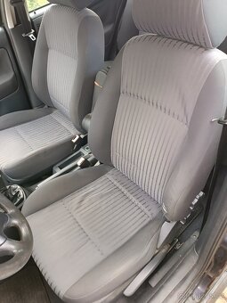 Škoda Octavia 1,9 TDI 4x4 74Kw - 6